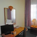 Amadeus Otel