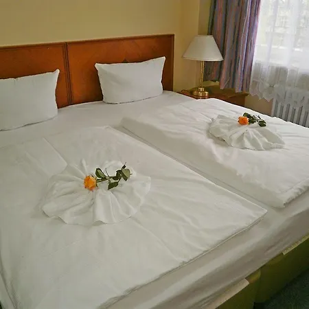 Amadeus Hotel