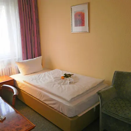 Amadeus Hotel